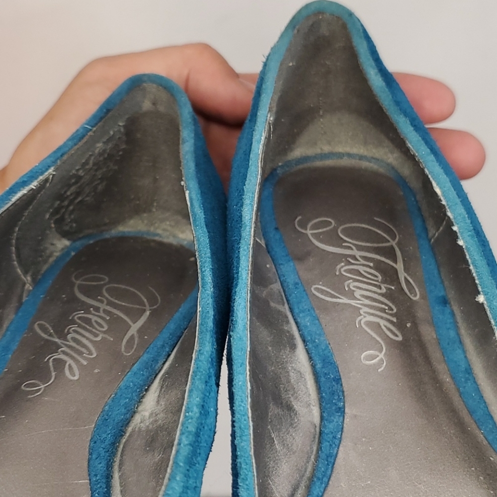 Fergie pointed toe blue suede Flats size 6 - Picture 16 of 16